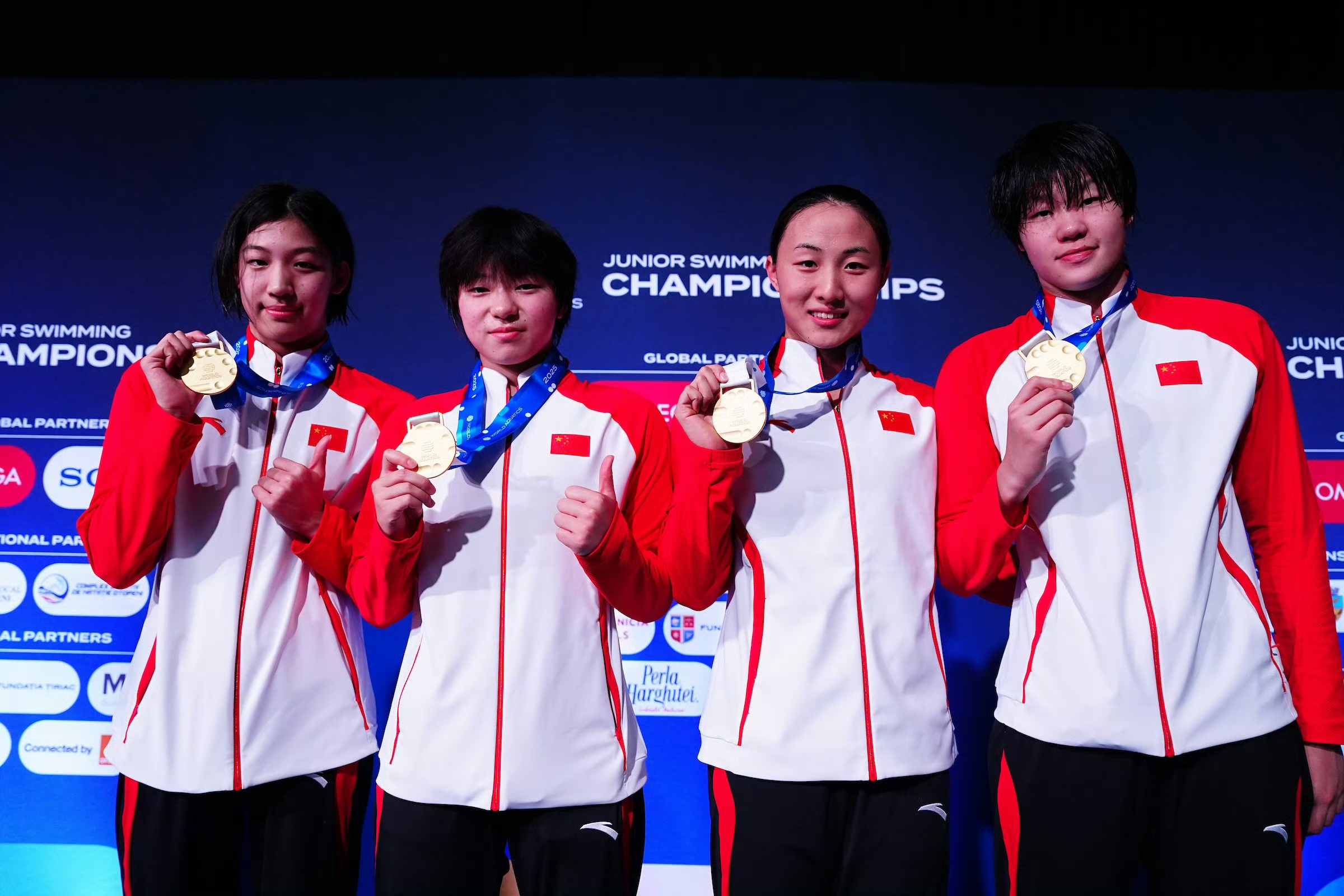 2025年世界青年游泳锦标赛女子4×200米自由泳接力金牌