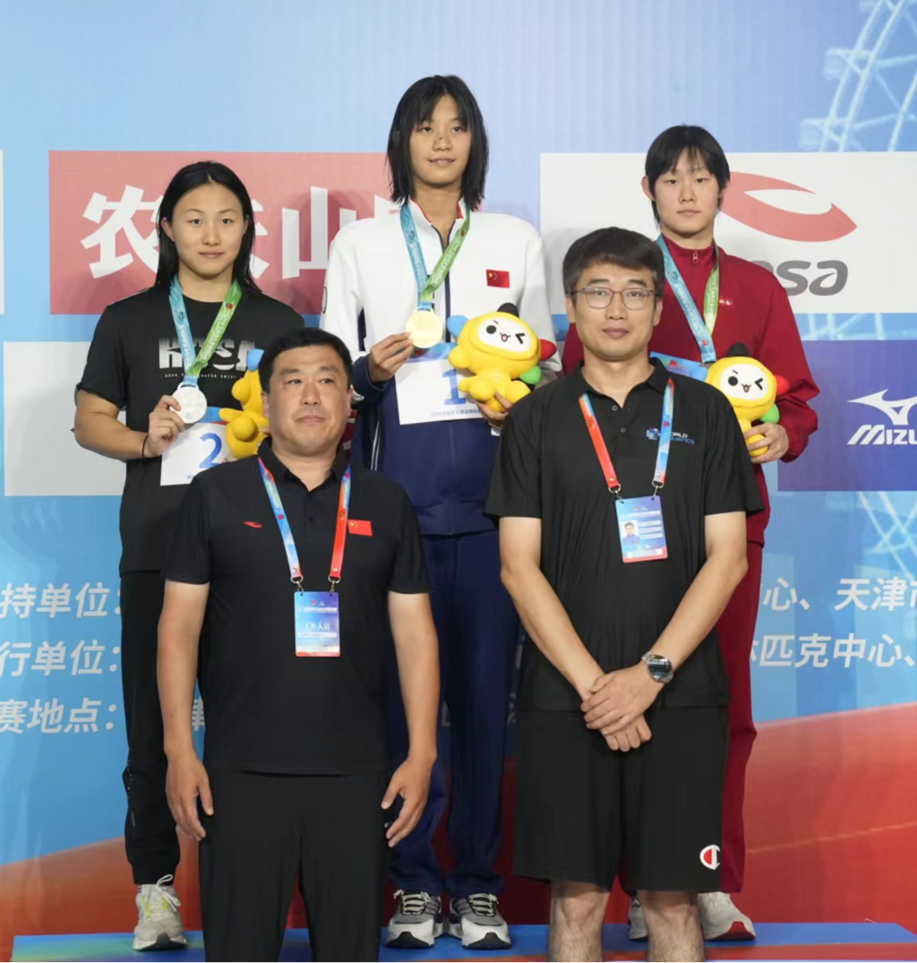 罗名钰获2024年全国青年游泳锦标赛第二名
